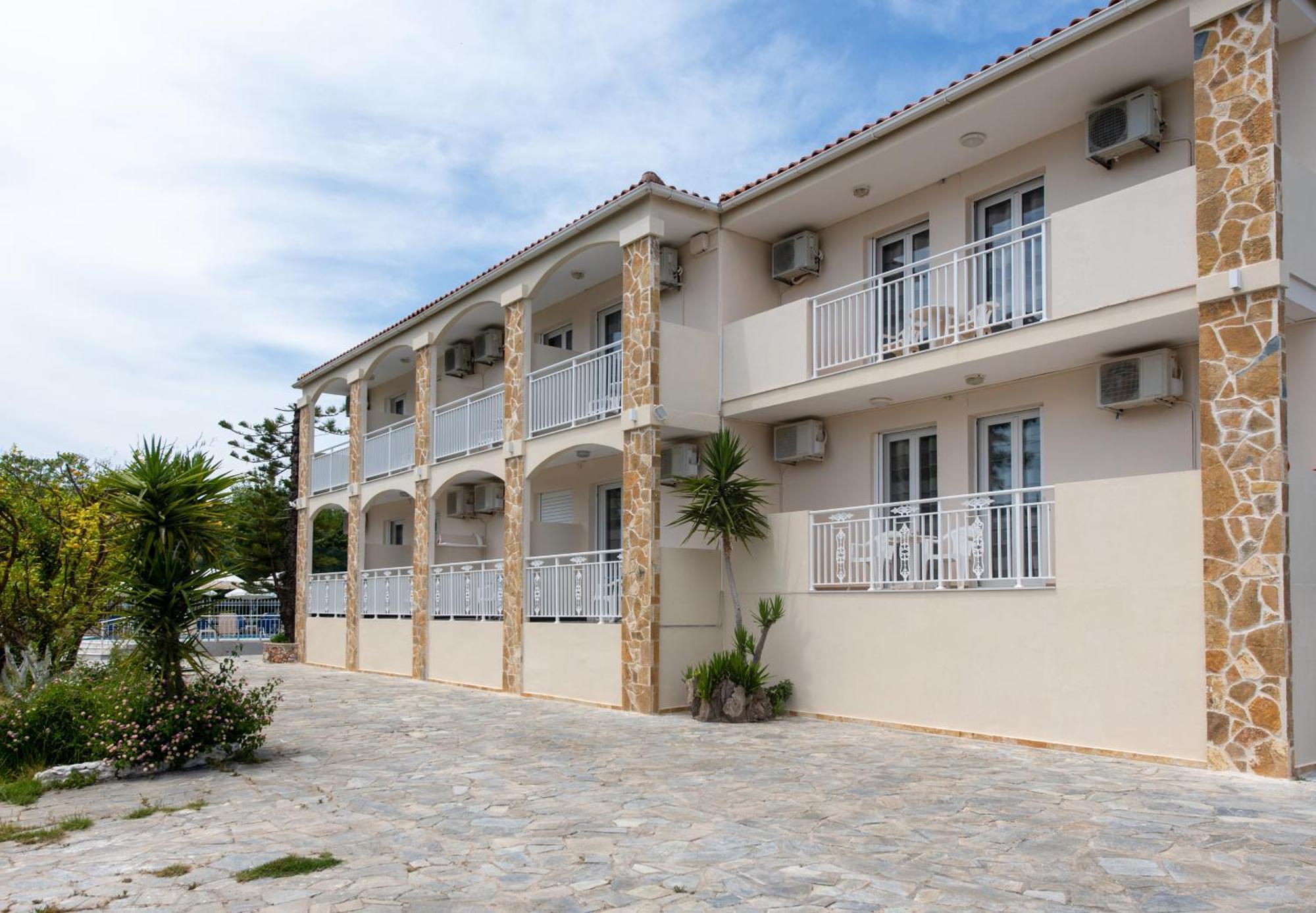 Hotel de apartamente Tsolakis & Laganas