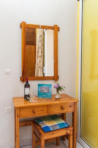 Tsolakis & Lejlighedshotel 2*